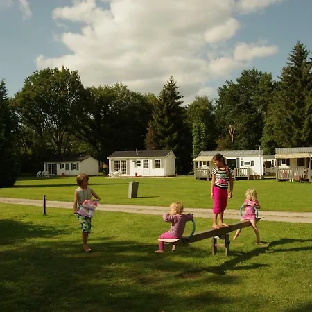 Recreatiecentrum Heumens Bos Campsite Heumen